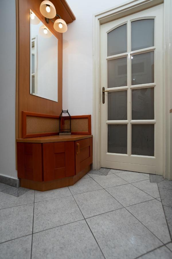 Emerald Suite With Free Parking Budapest Esterno foto